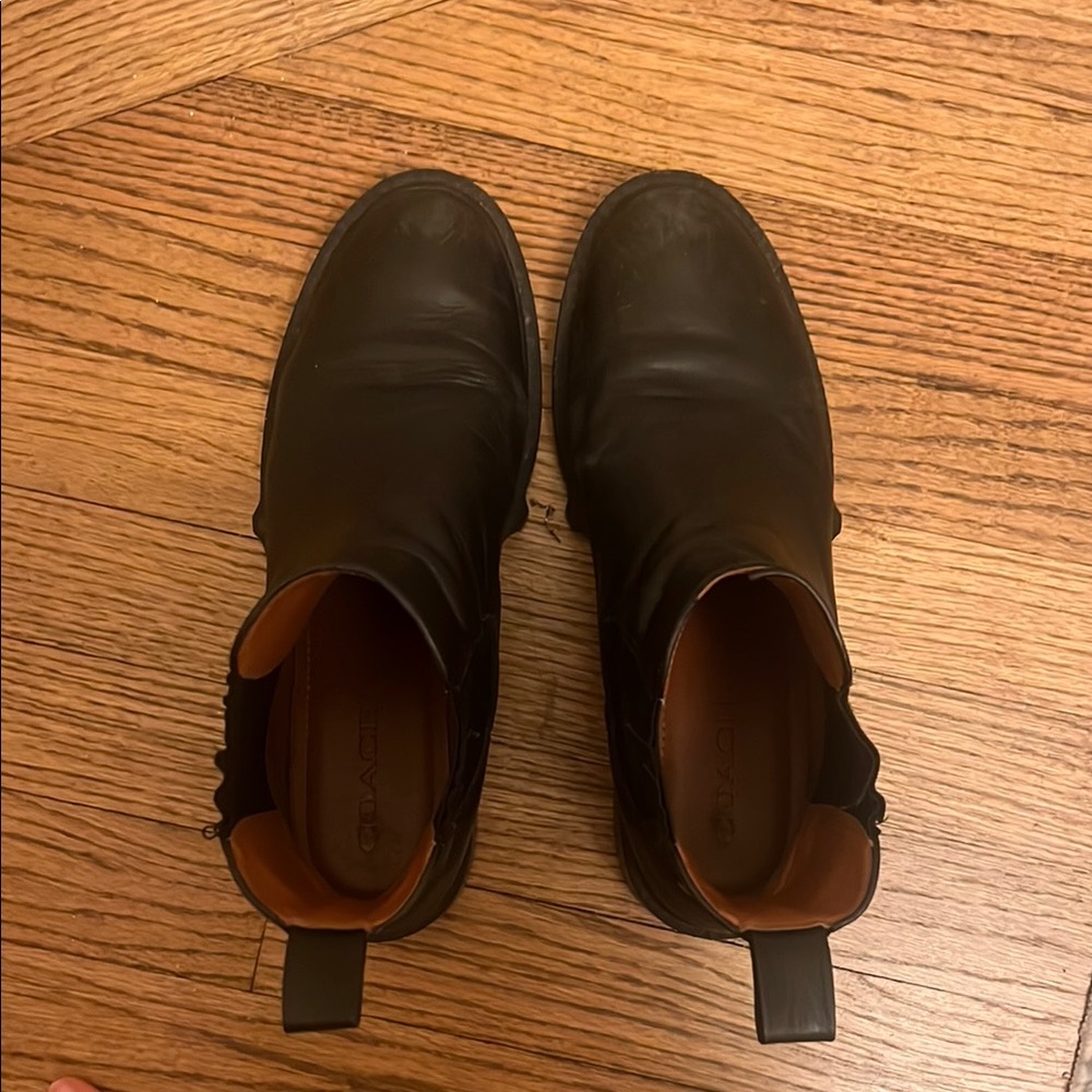 Coach Chelsea Boots - Picture 5 of 6